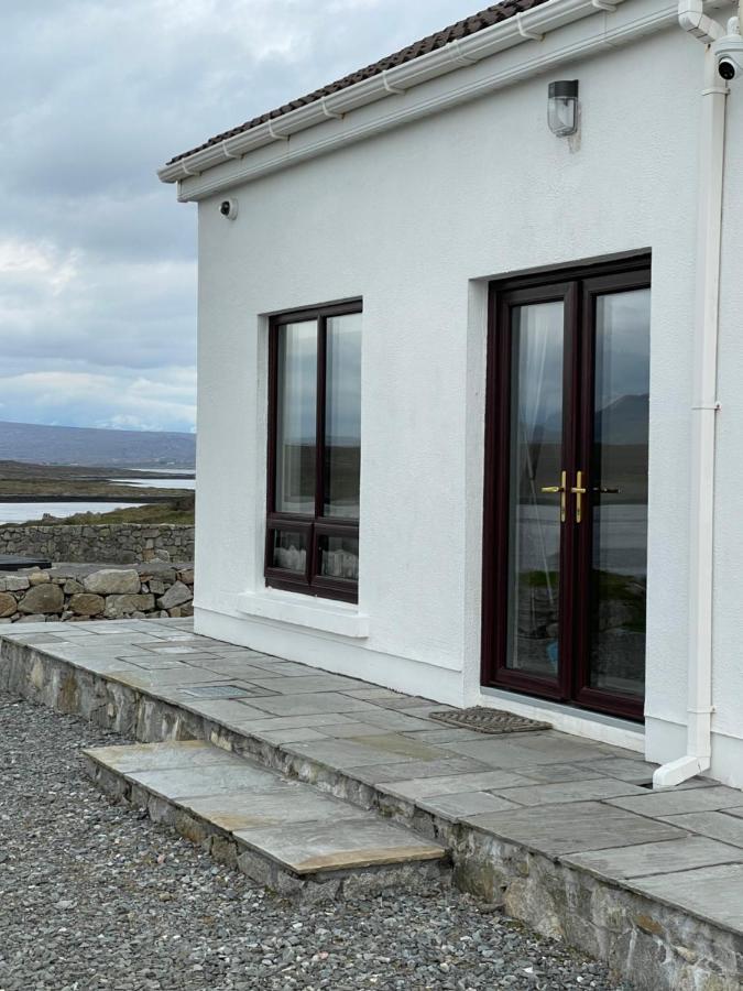 At Island Cottage, Inishnee, Roundstone Apartamento